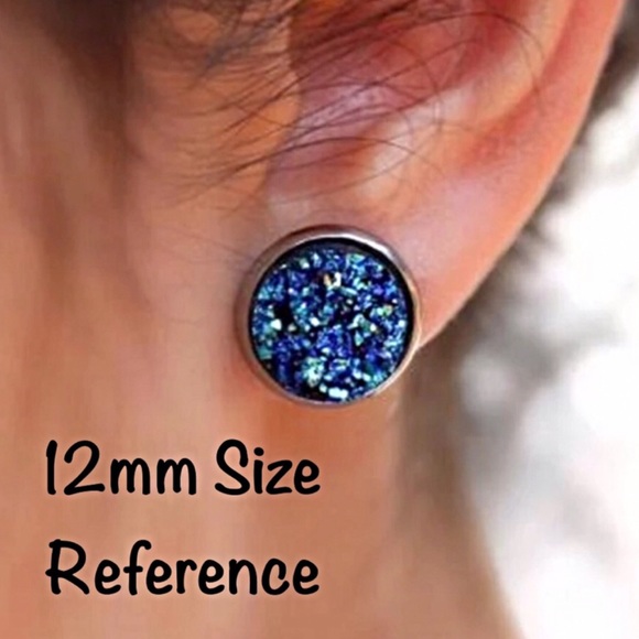 Pineapple Paradise Glass Bronze Stud Earrings! - Picture 5 of 7